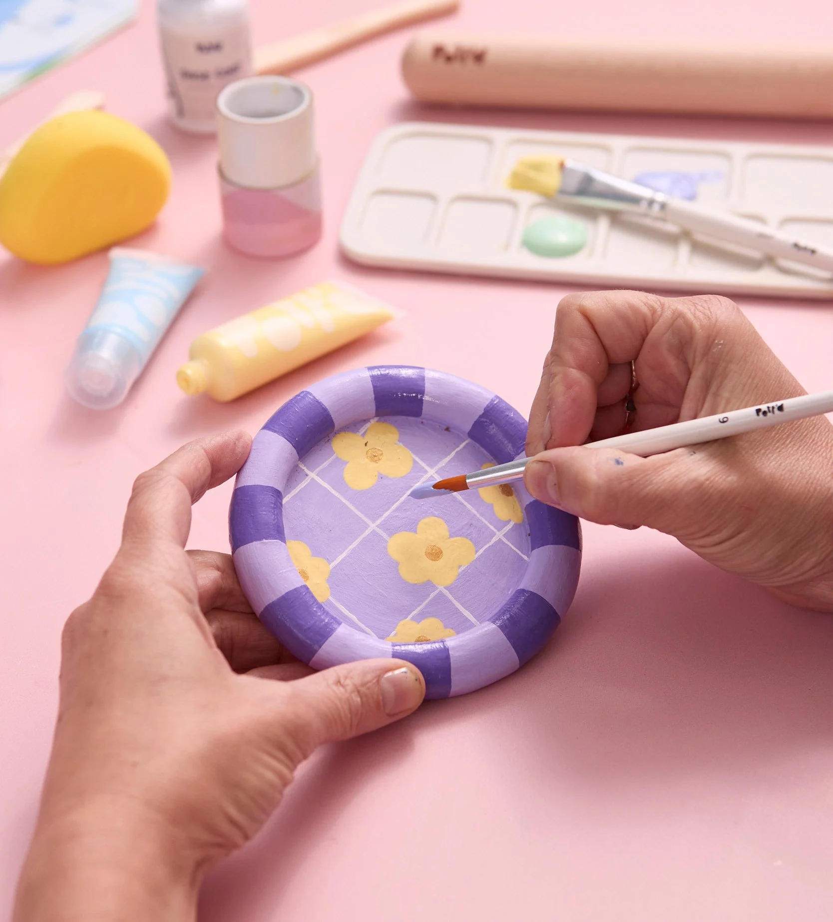 Home Pottery Kit - Image 111